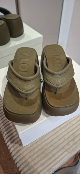 BIMBA Y LOLA Sandalias Verde Oliva