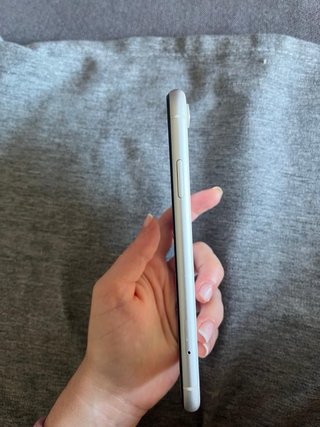 iPhone XR Blanco con protector de pantalla