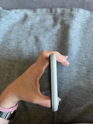 iPhone XR Blanco con protector de pantalla