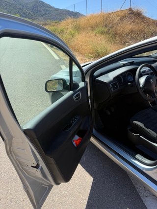 Peugeot 307 2001