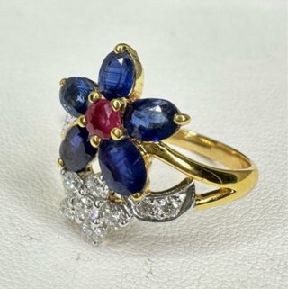 Anillo Flor Zafiros y Diamantes Naturales