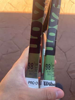 Raqueta Wilson Blade 98 v8