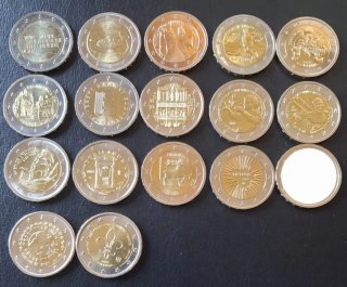 Lote 16 monedas 2 euros 2025.SIN CIRCULAR.
