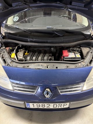 Renault Grand Scenic 2005