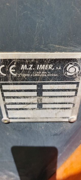 Dumper 4x4 MZ-2000 Autocargable