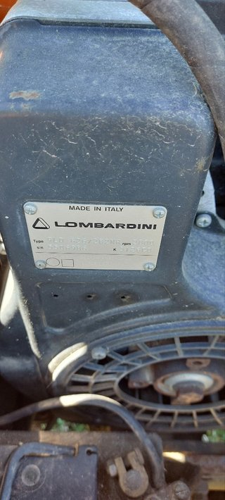 Dumper 4x4 MZ-2000 Autocargable
