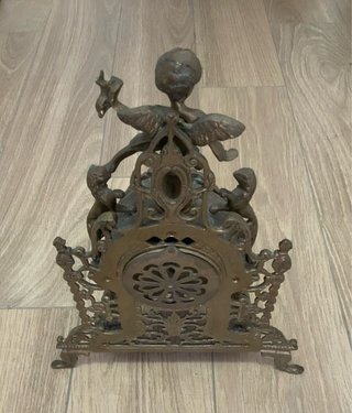 Reloj de mesa antiguo de bronce