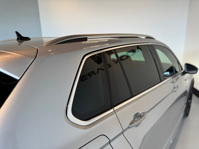 Volkswagen Tiguan R 2.0 TSI 235 kW (320 CV) DSG 4M