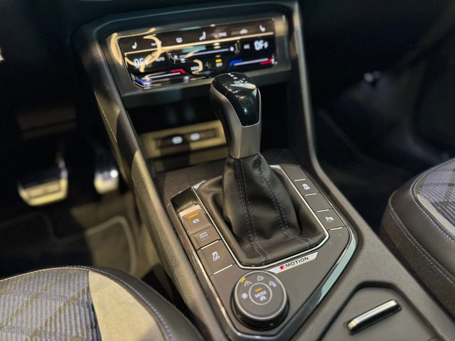 Volkswagen Tiguan R 2.0 TSI 235 kW (320 CV) DSG 4M