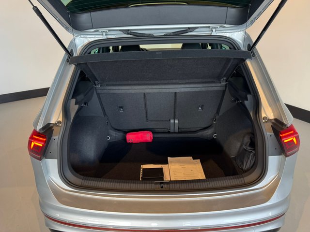 Volkswagen Tiguan R 2.0 TSI 235 kW (320 CV) DSG 4M