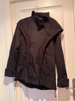 Abrigo porteo softshell Lennylamb negro Premium