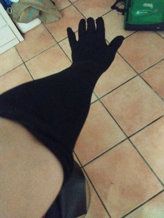 Guantes largos negros