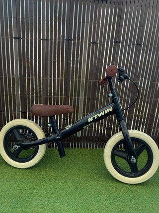 Bici equilibrio B'TWIN con freno