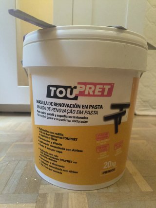 Masilla renovación TOUPRET 20kg. Quedan aprox 13kg