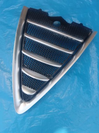 Calandra Alfa Romeo GT