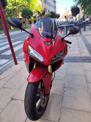 Honda CBR RR 2006 Roja y Negra