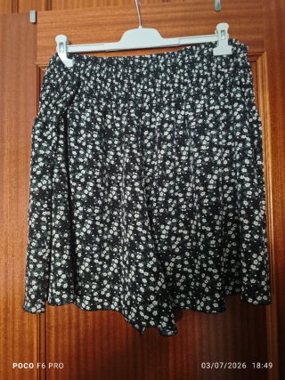 Shorts mujer talla grande estampado floral.