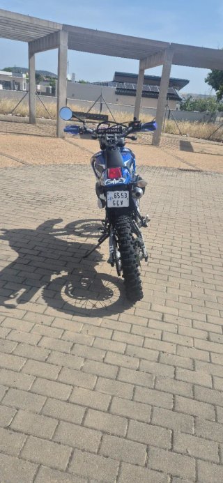 Yamaha DT 125