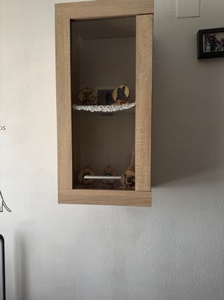 Mueble TV madera y blanco casi nuevo