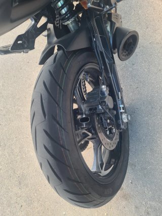 Zontes 125cc Negra y Amarilla