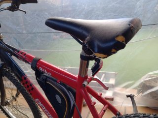 Bicicleta de adulto roja