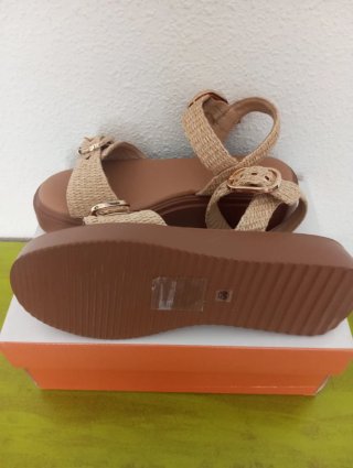 Sandalias Relax  Sin estrenar con caja Talla 39
