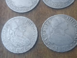 4 Monedas 2 Reales Carlos lll y IV.