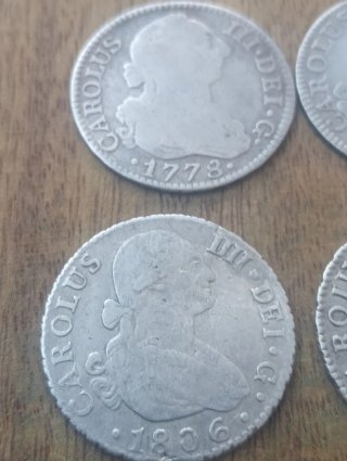 4 Monedas 2 Reales Carlos lll y IV.