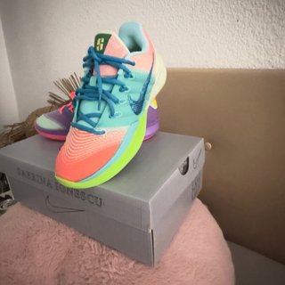 Zapatillas Nike Sabrina Ionescu Grises