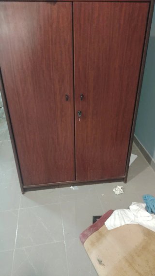 Mesa de oficina madera marrón