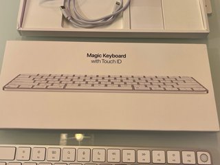 Apple Magic Keyboard con Touch ID