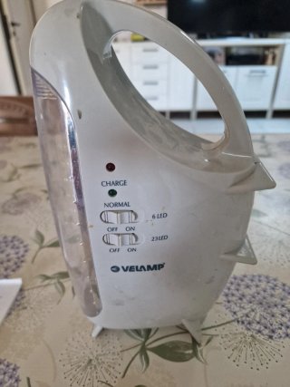 Lampada emergenza Velamp