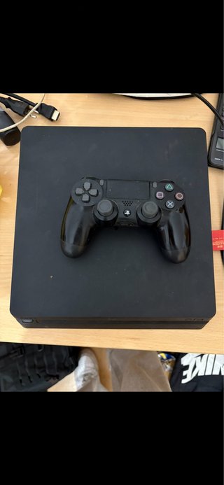 PS4 Slim Sony Negra