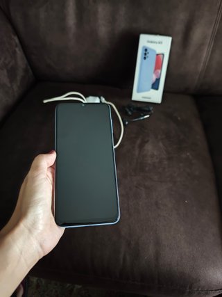 Samsung Galaxy A13 Azul - Como Nuevo