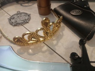 Lote Pirata: Armas, Monedas y Joyas
