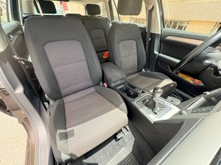 Volkswagen Passat Familiar Gris Oscuro