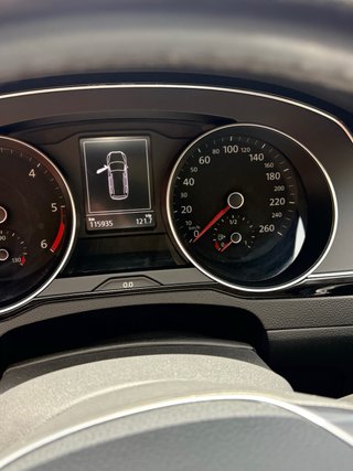 Volkswagen Passat Familiar Gris Oscuro