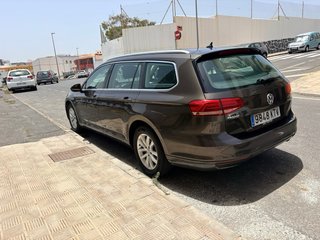 Volkswagen Passat Familiar Gris Oscuro