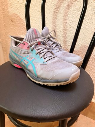 Zapatillas Asics Padel Grises y Rosas