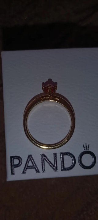 Anillo Pandora oro