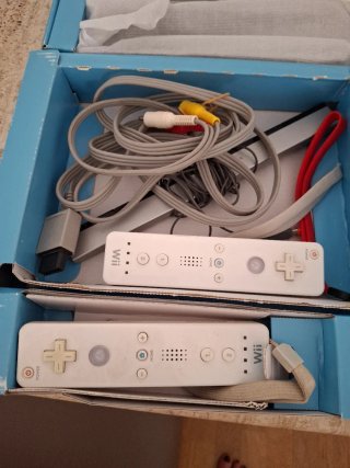 Consola Nintendo Wii Blanca y Gris