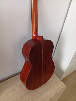 Guitarra de primera Taymar Antigua Firmada