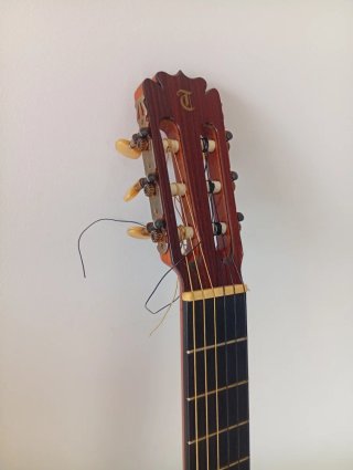 Guitarra de primera Taymar Antigua Firmada