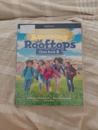 Amazing Rooftops 5 Class Book (Spain)