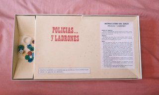 Juego de mesa Policías y Ladrones Dinova