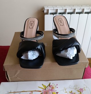 Sandalias negras elegantes con strass T38