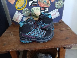 Botas de montaña La Sportiva Gore-Tex