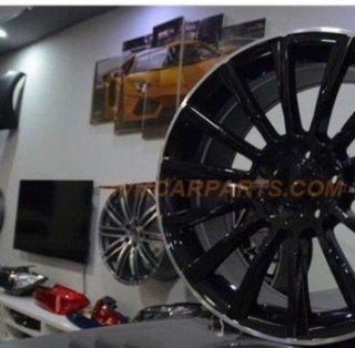 Juego de 4 Llantas 19 Radial Full Black MB53