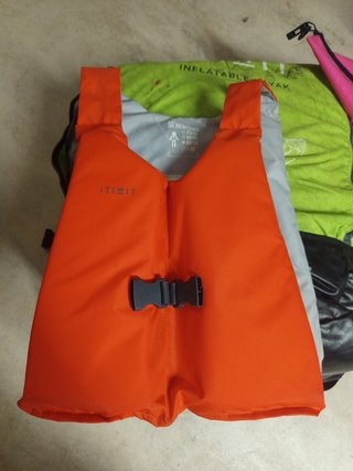Kayak hinchable 2 plazas Decathlon + accesorios