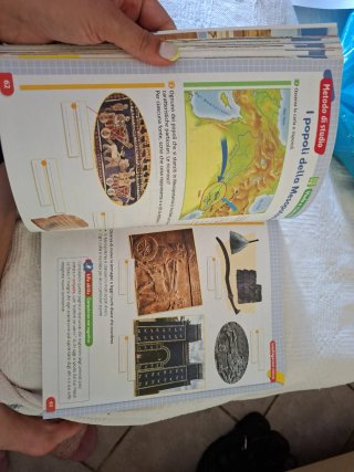 Libro scolastico Missione compiuta 4 storia